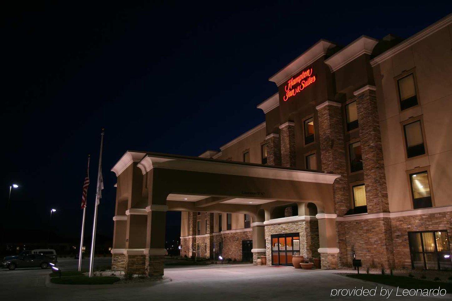 Hampton Inn & Suites Fargo Medical Center Buitenkant foto