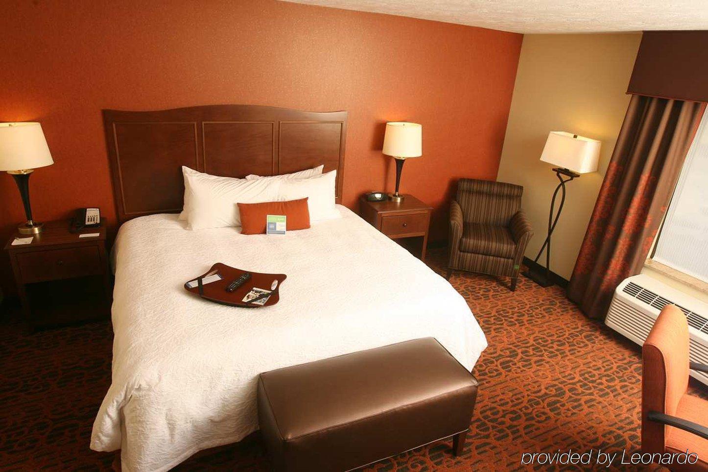 Hampton Inn & Suites Fargo Medical Center Kamer foto
